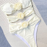 Isla Rose Cut-Out Badeanzug