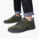 Men's Hiking Shoes with Laces and Textured Sole