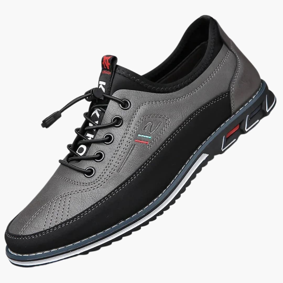 Men's Oxford shoes with laces and round toe