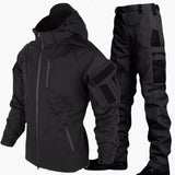 Men's outdoor outfit with Jacke