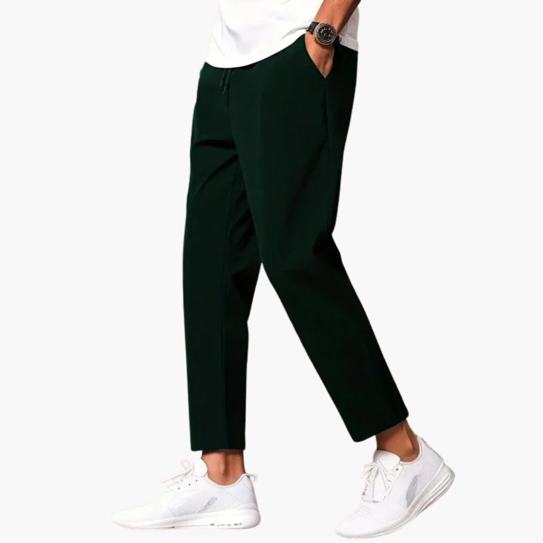 Slim fit men's Hose with elastic waistband and side pockets