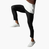 Men's chino Hose with button closure