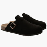 Men's slip-on clogs with adjustable strap and closed toe