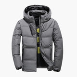 Men's winter Jacke with hood and zippered pockets